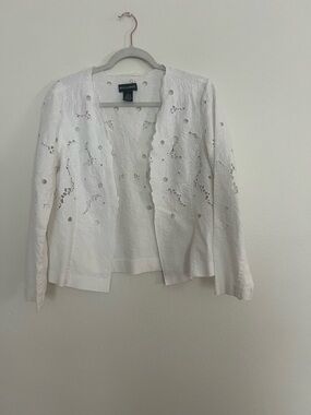 Molly & Maxx  White Eyelet Open-Front Blazer